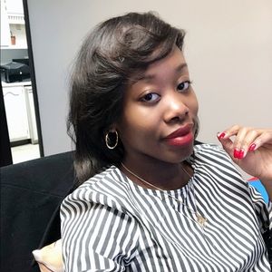 Meet your Posher, Ambrelle